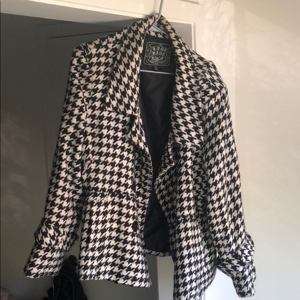 Coat - Picture 2 of 2